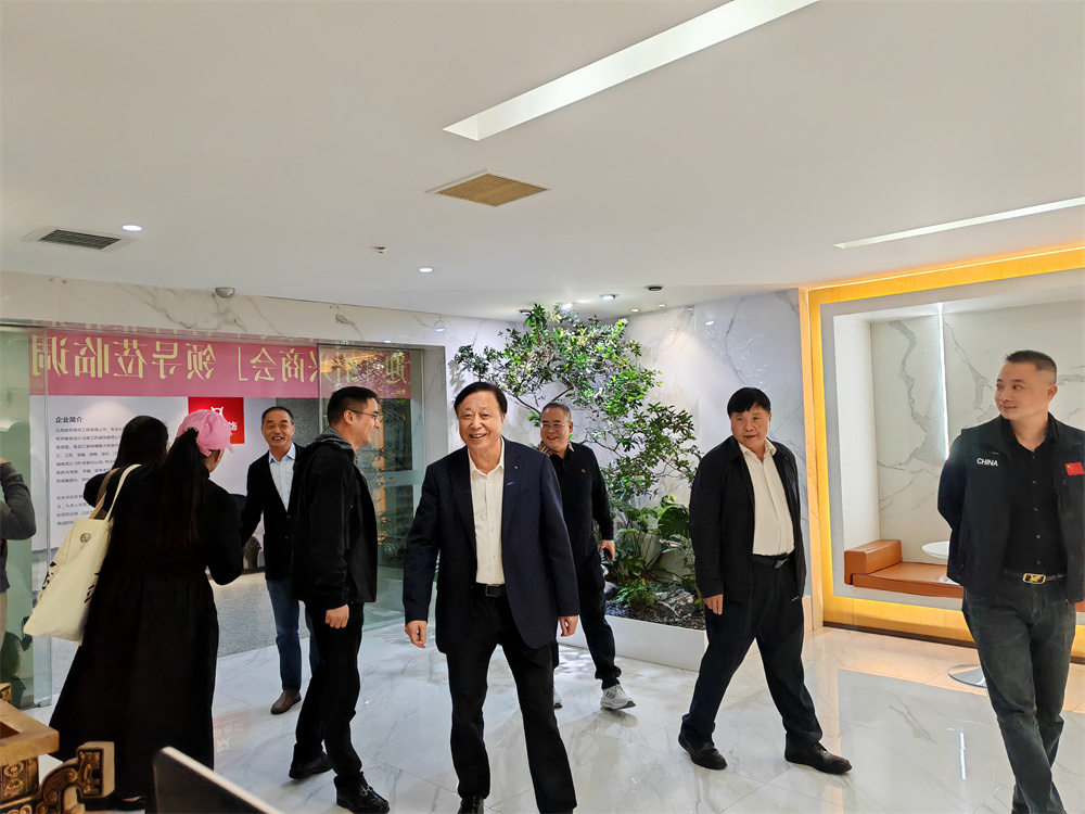 微信图片_20251120171228.jpg 微信图片_20251120171228.jpg